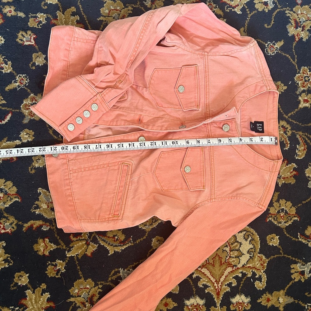 M light salmon colored Gap denim jacket